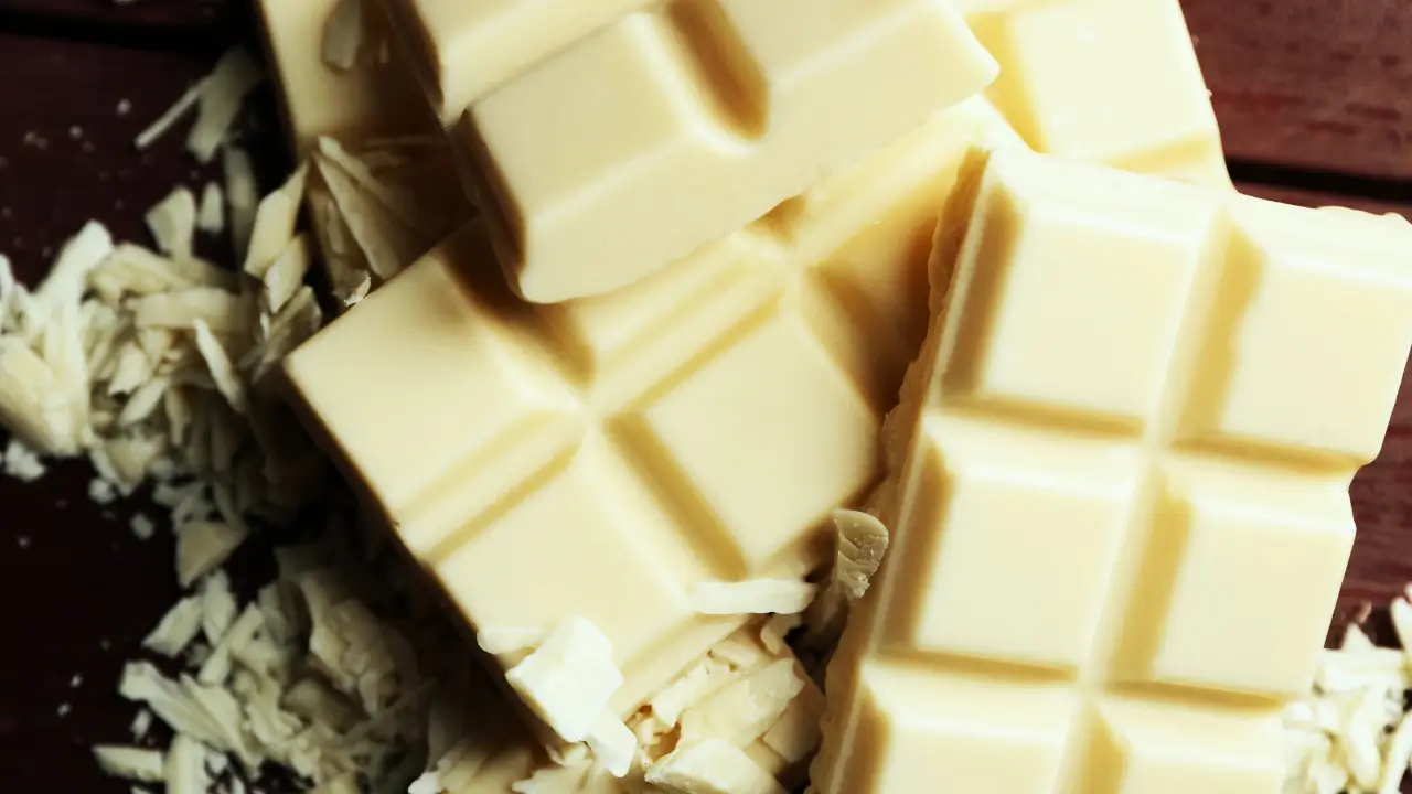 Quem Inventou o Chocolate Branco? História e Curiosidades